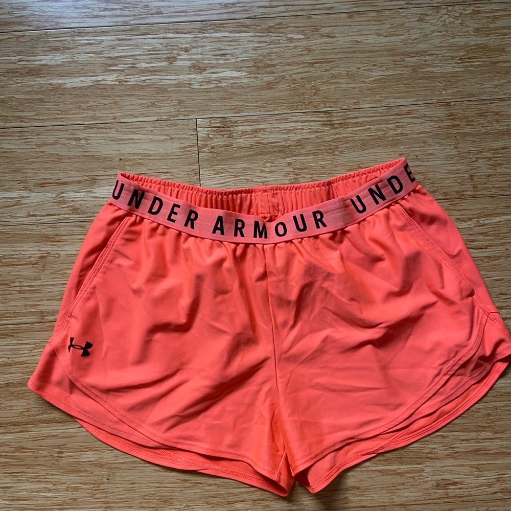 Under Armour Play Up Shorts Size XL